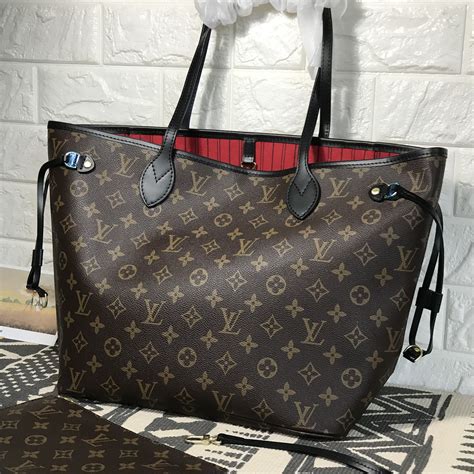 neverfull lv black